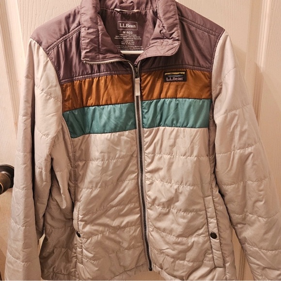 L.L. Bean Women's Cream, Brown, and Blue Puffer Jacket - Picture 2 of 2